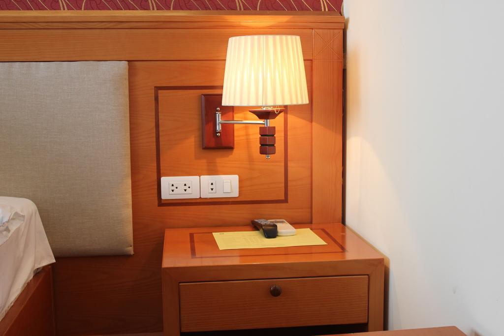 Hanoi Legacy Hotel - Hoan Kiem Buitenkant foto